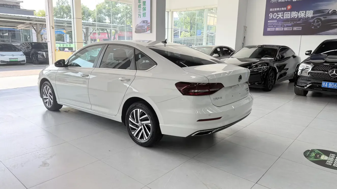Volkswagen Lavida