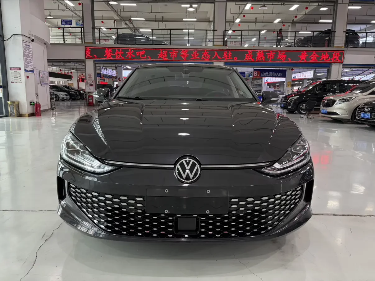 Volkswagen Lamando
