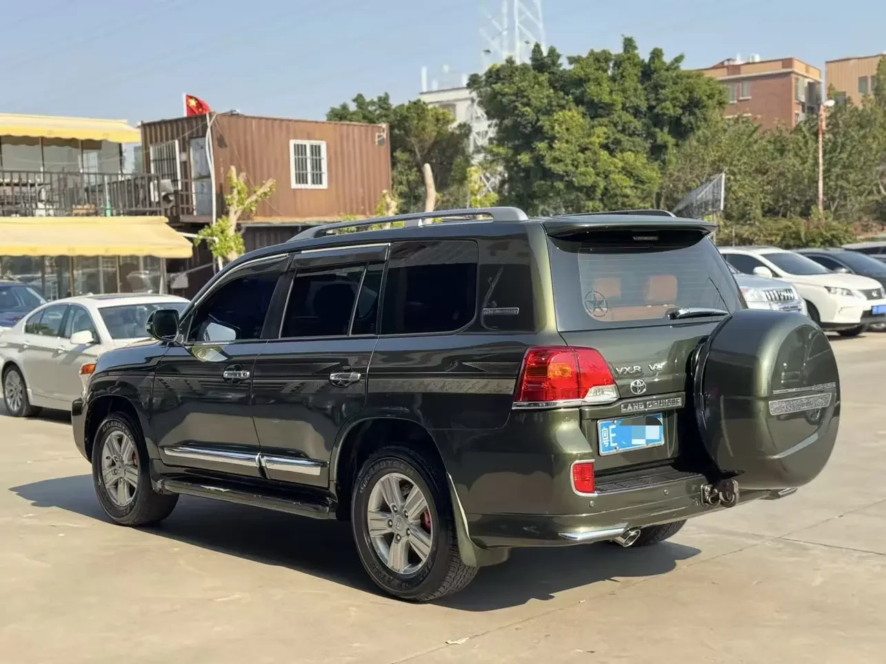 Toyota Land Cruiser