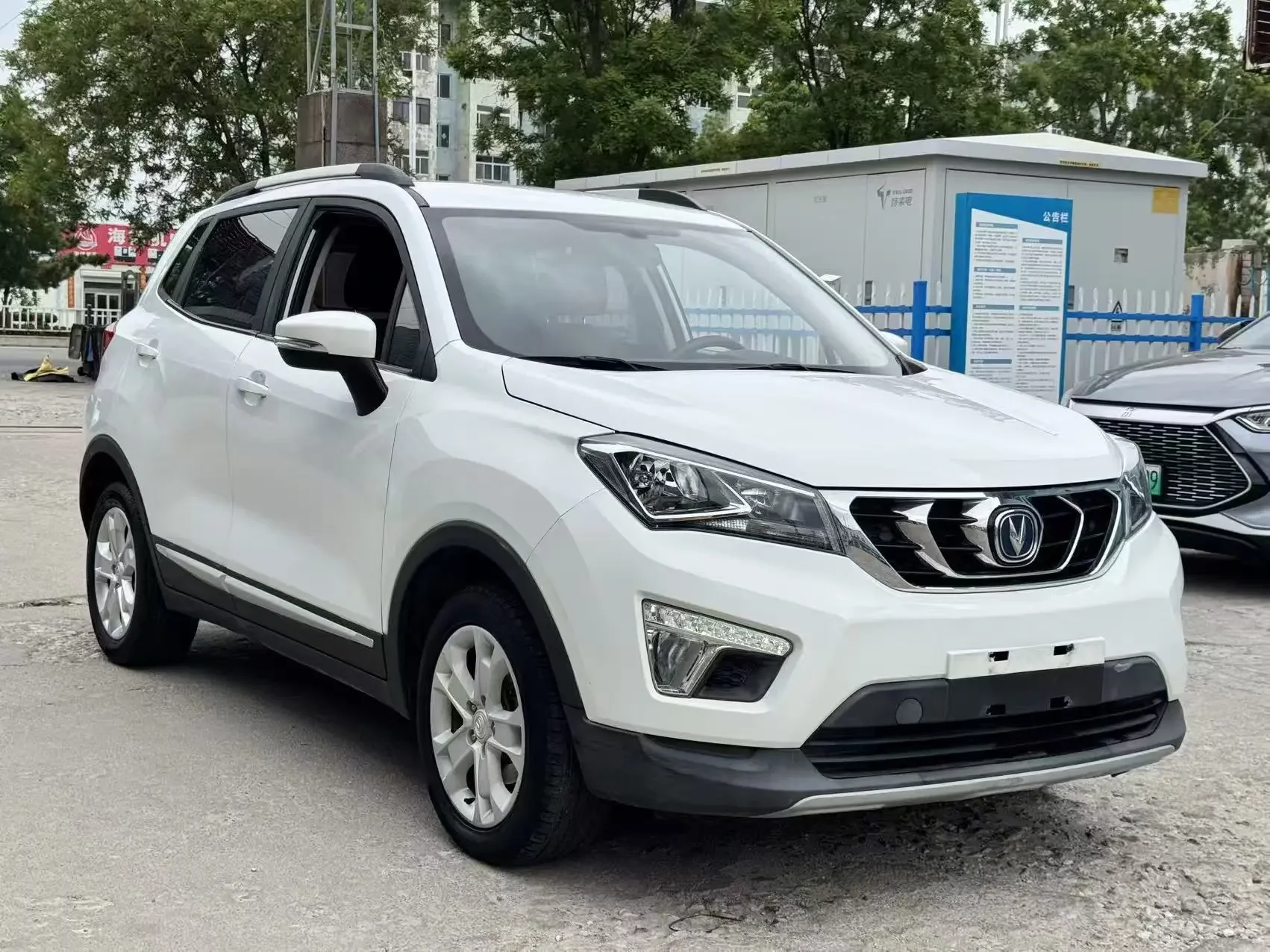 Changan CS15