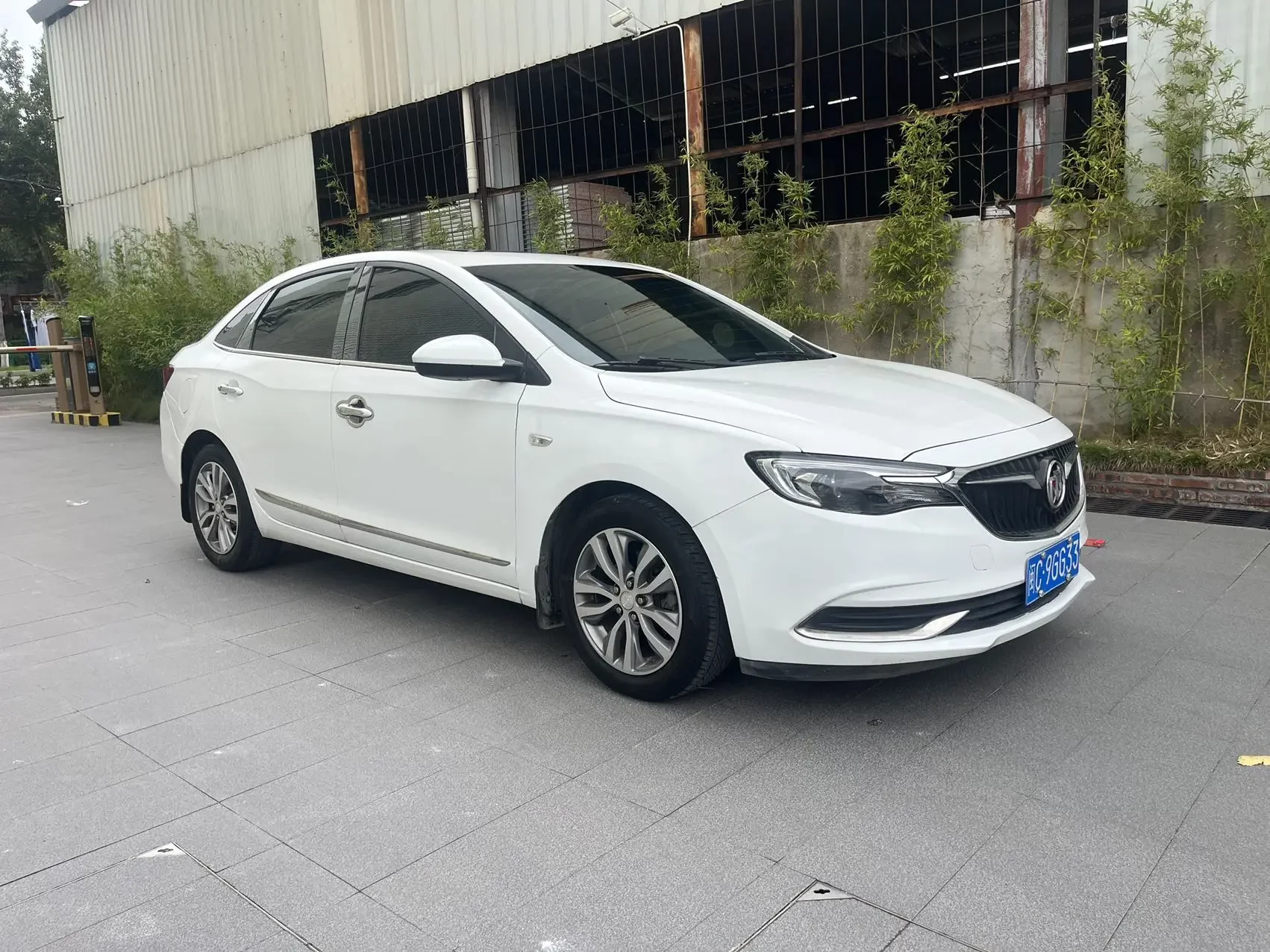 Buick Yinglang