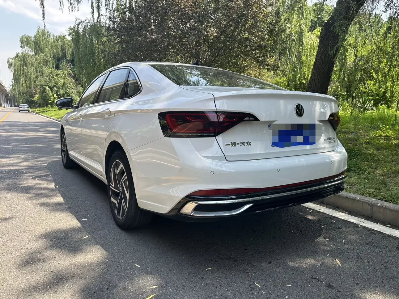 Volkswagen Sagitar