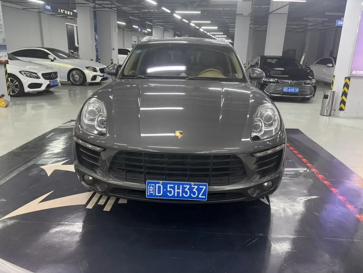 Porsche Macan
