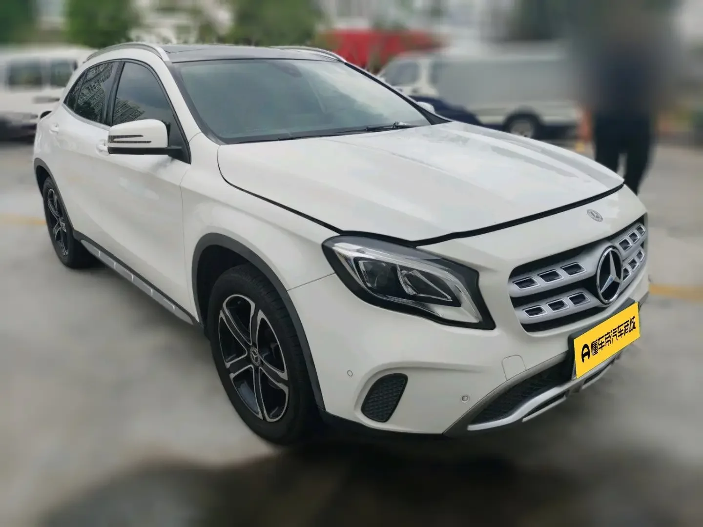 Mercedes-Benz GLA