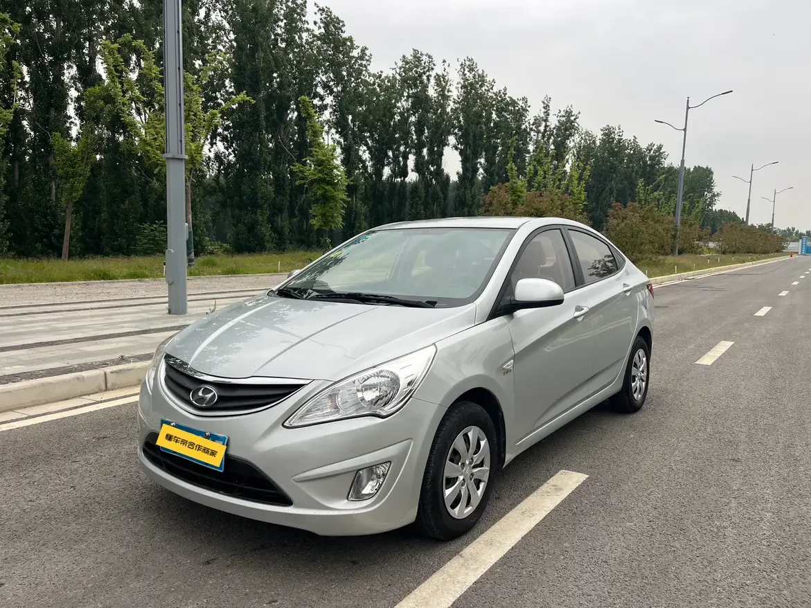 Hyundai Verna