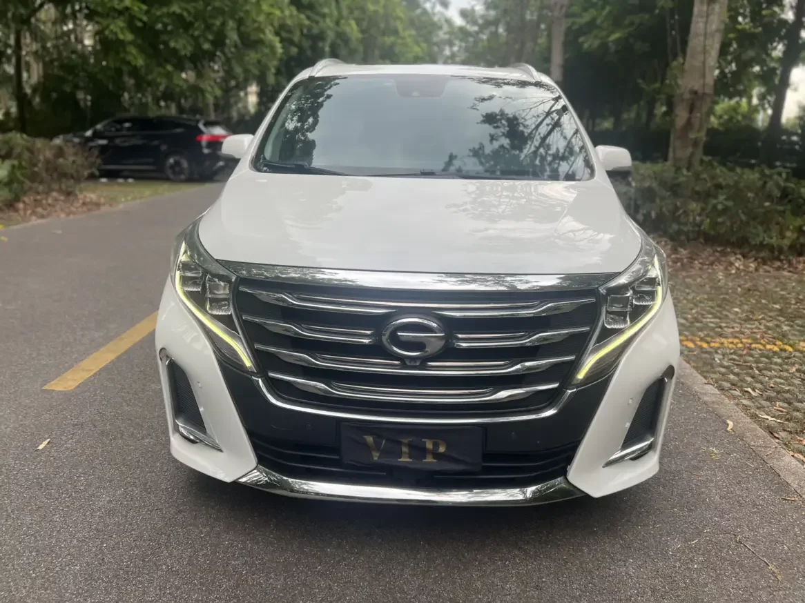 GAC Trumpchi M8  из Китая