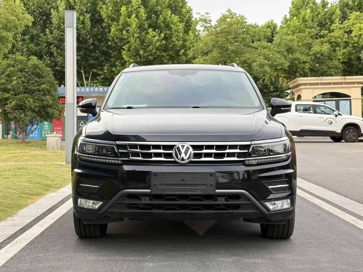 Volkswagen Tiguan L