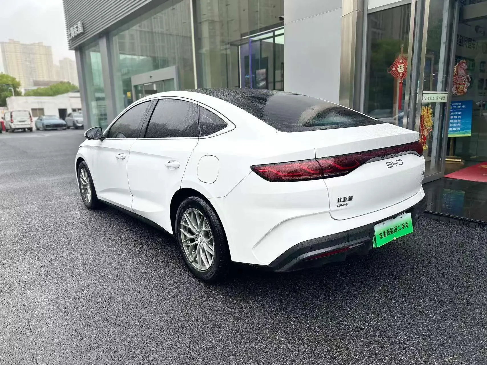 BYD Qin L DM
