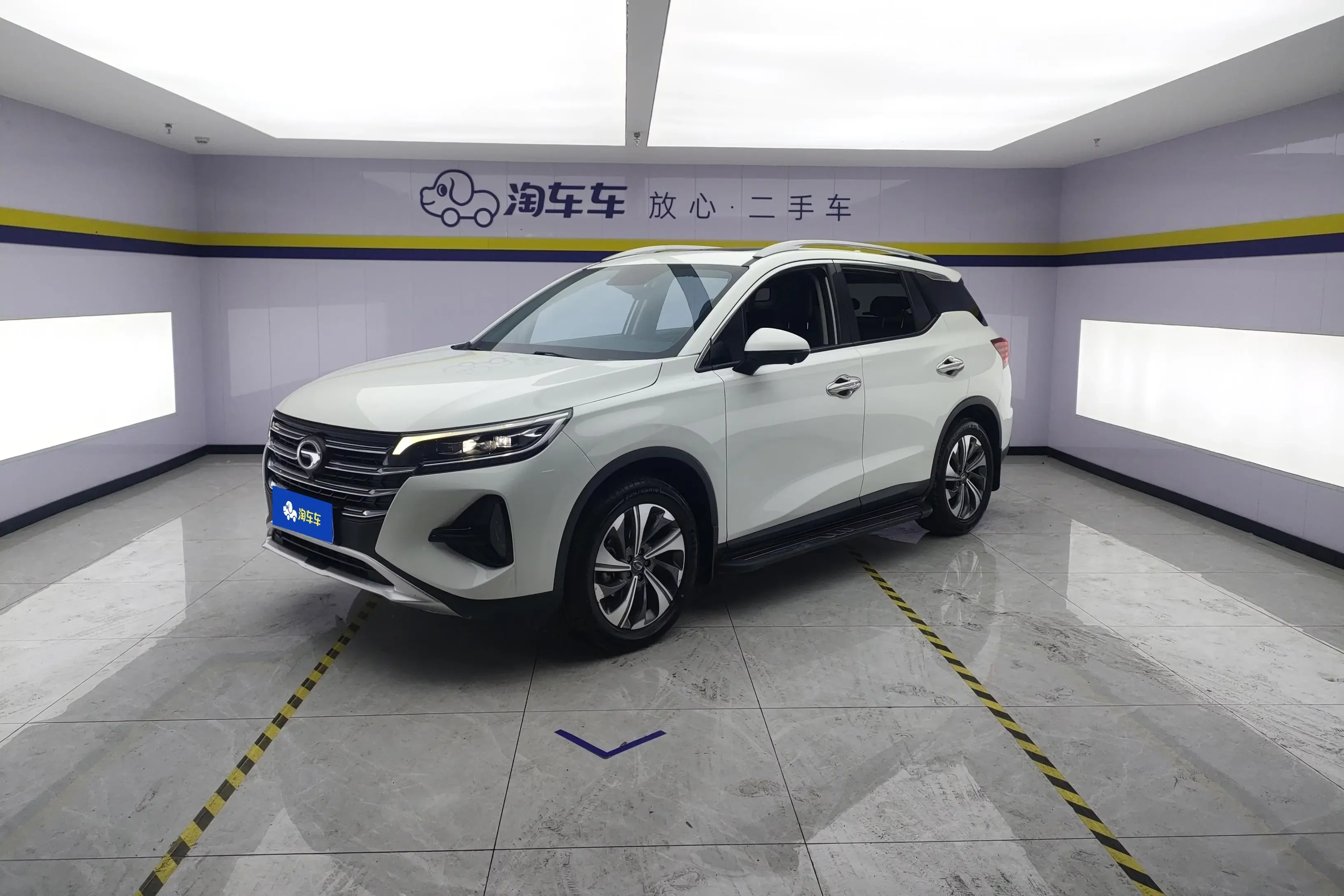 GAC Trumpchi GS4