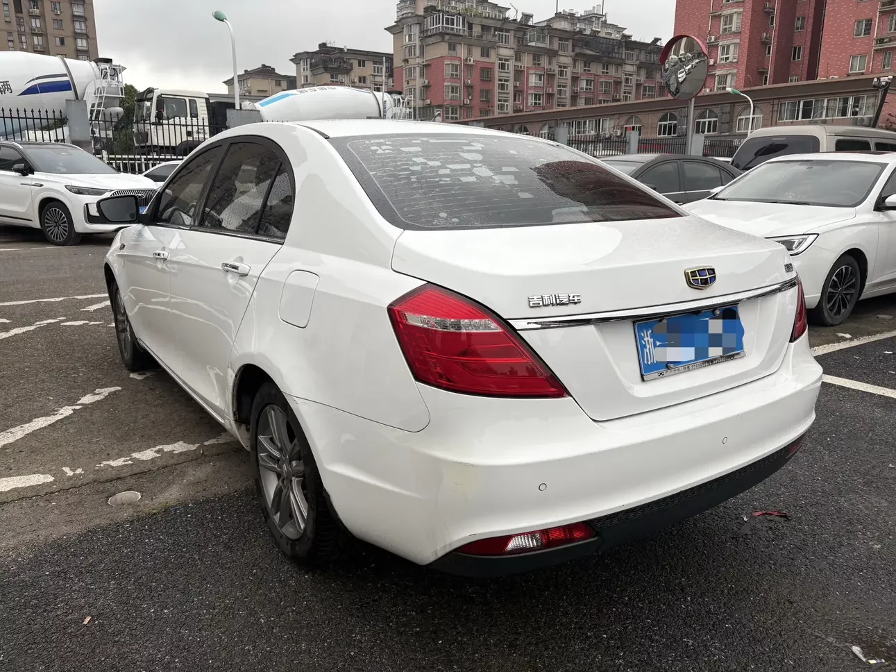 Geely emgrand