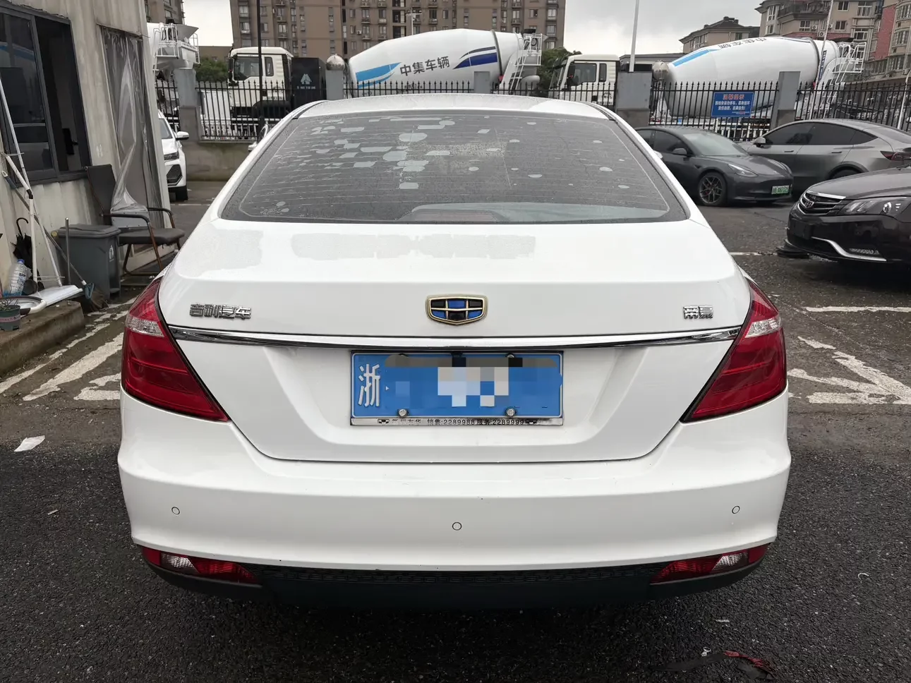 Geely emgrand