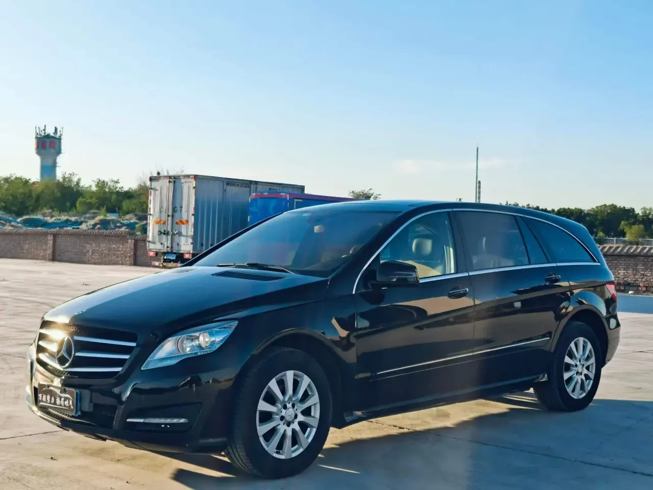 Mercedes-Benz R-Class