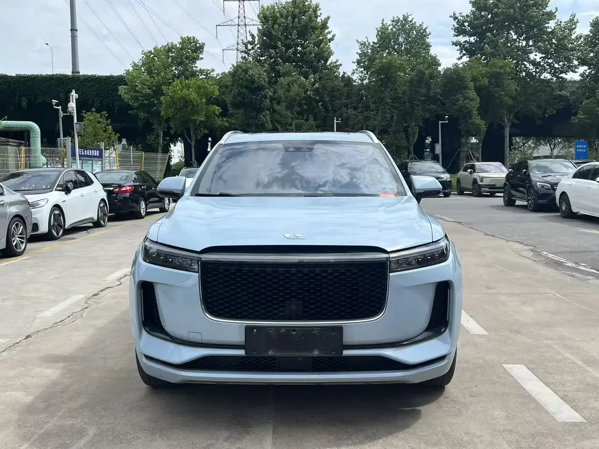 Li ONE (Ideal ONE)  из Китая