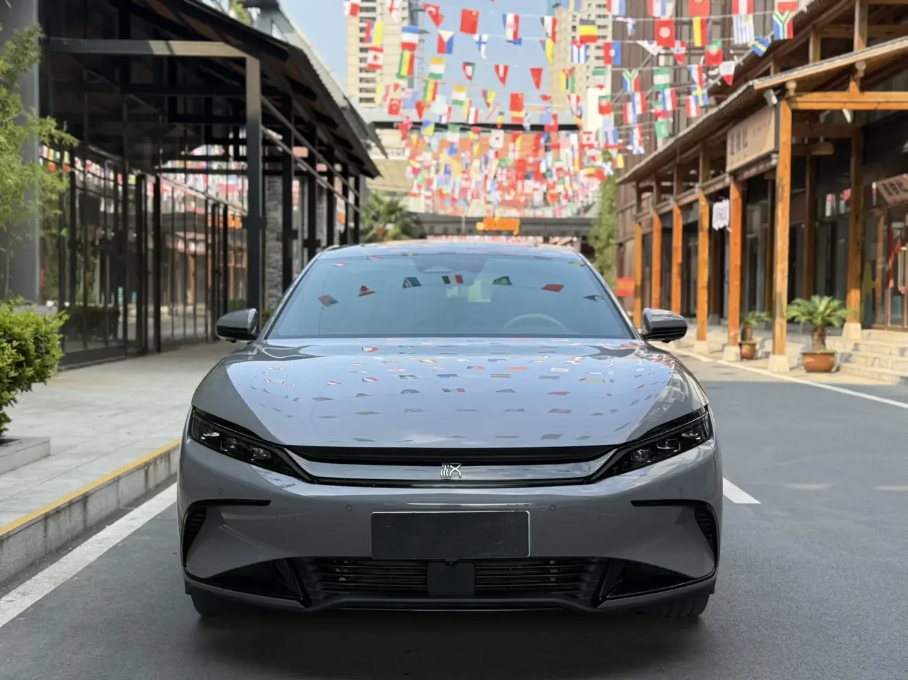 BYD Han EV
