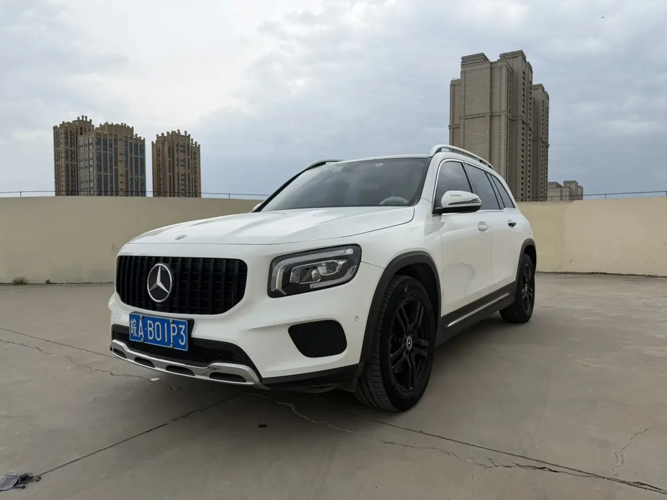 Mercedes-Benz GLB