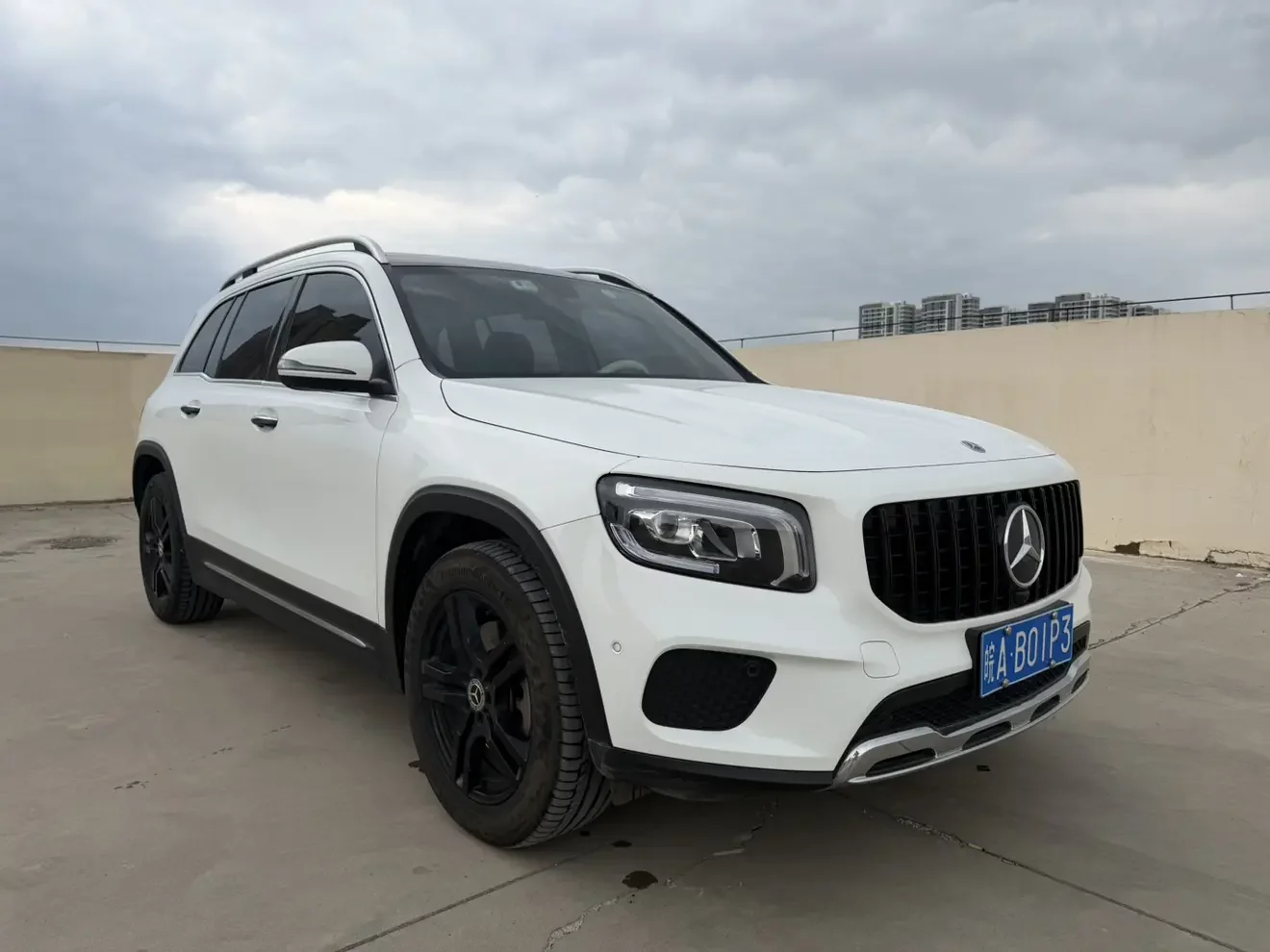 Mercedes-Benz GLB