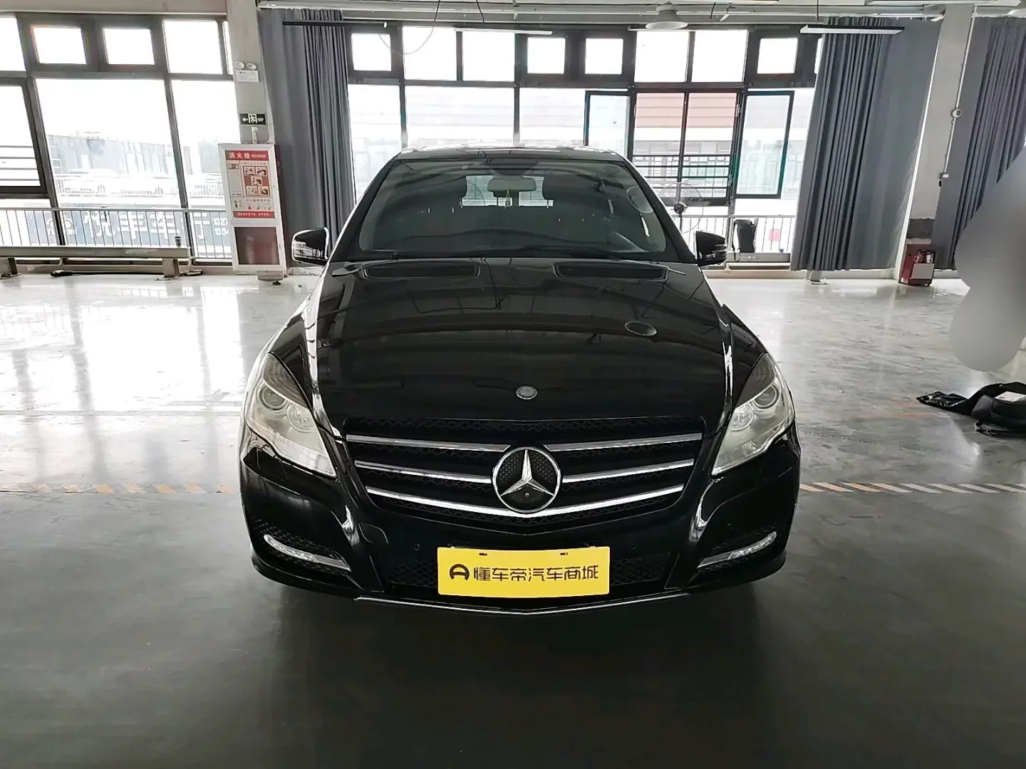 Mercedes-Benz R-Class