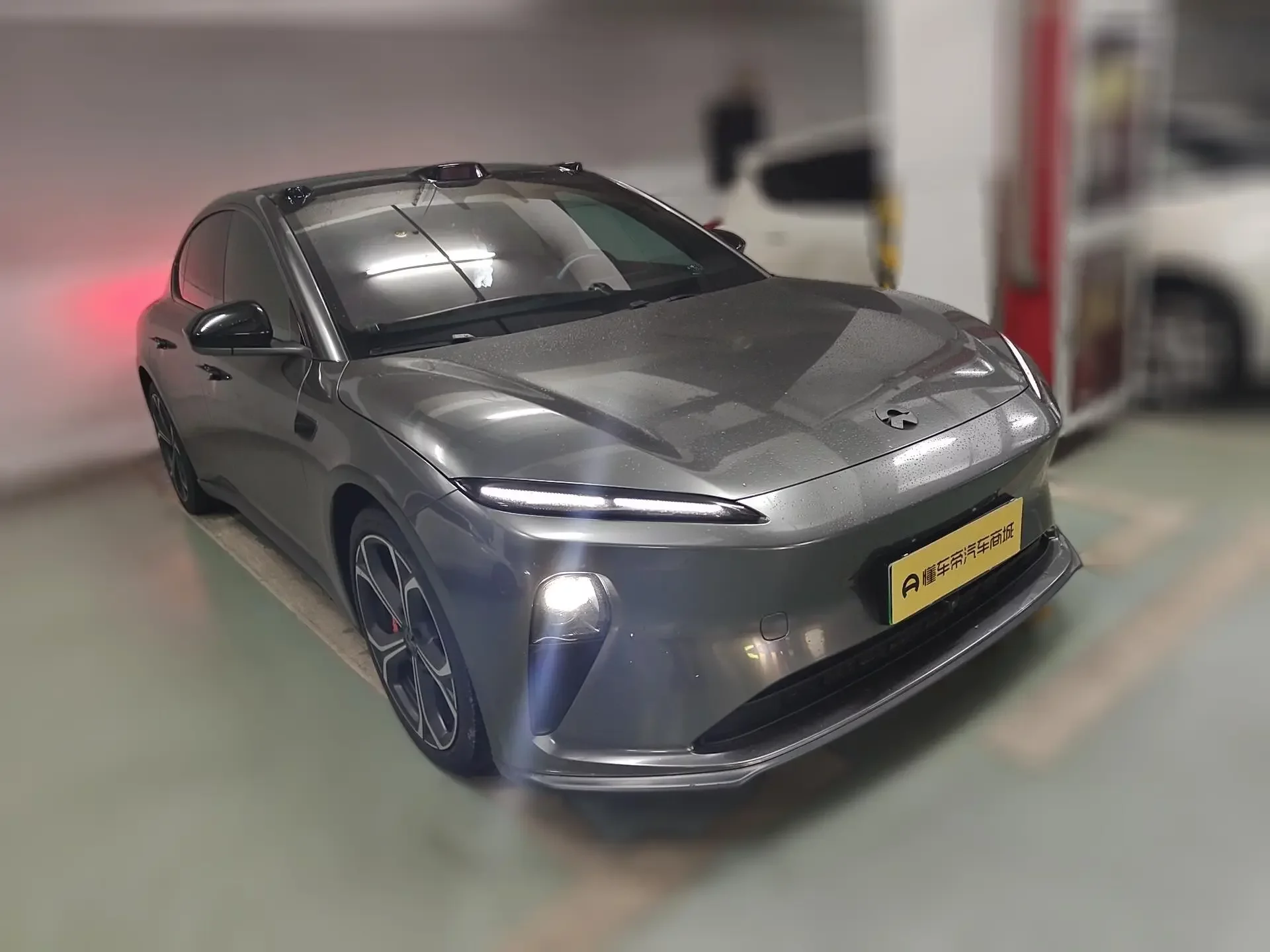 NIO ET5
