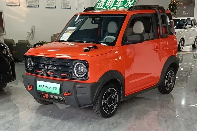 Geely panda