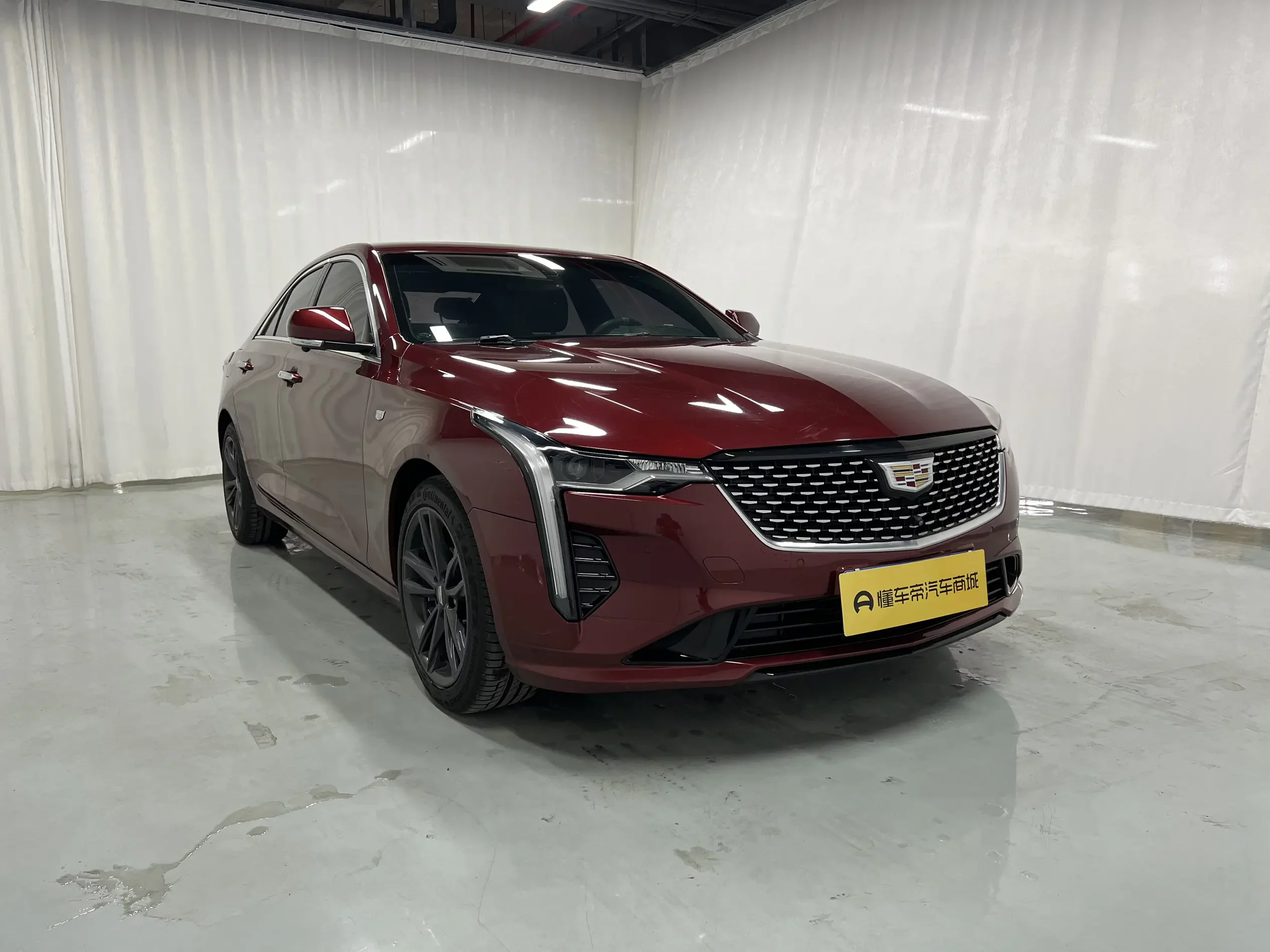Cadillac CT4