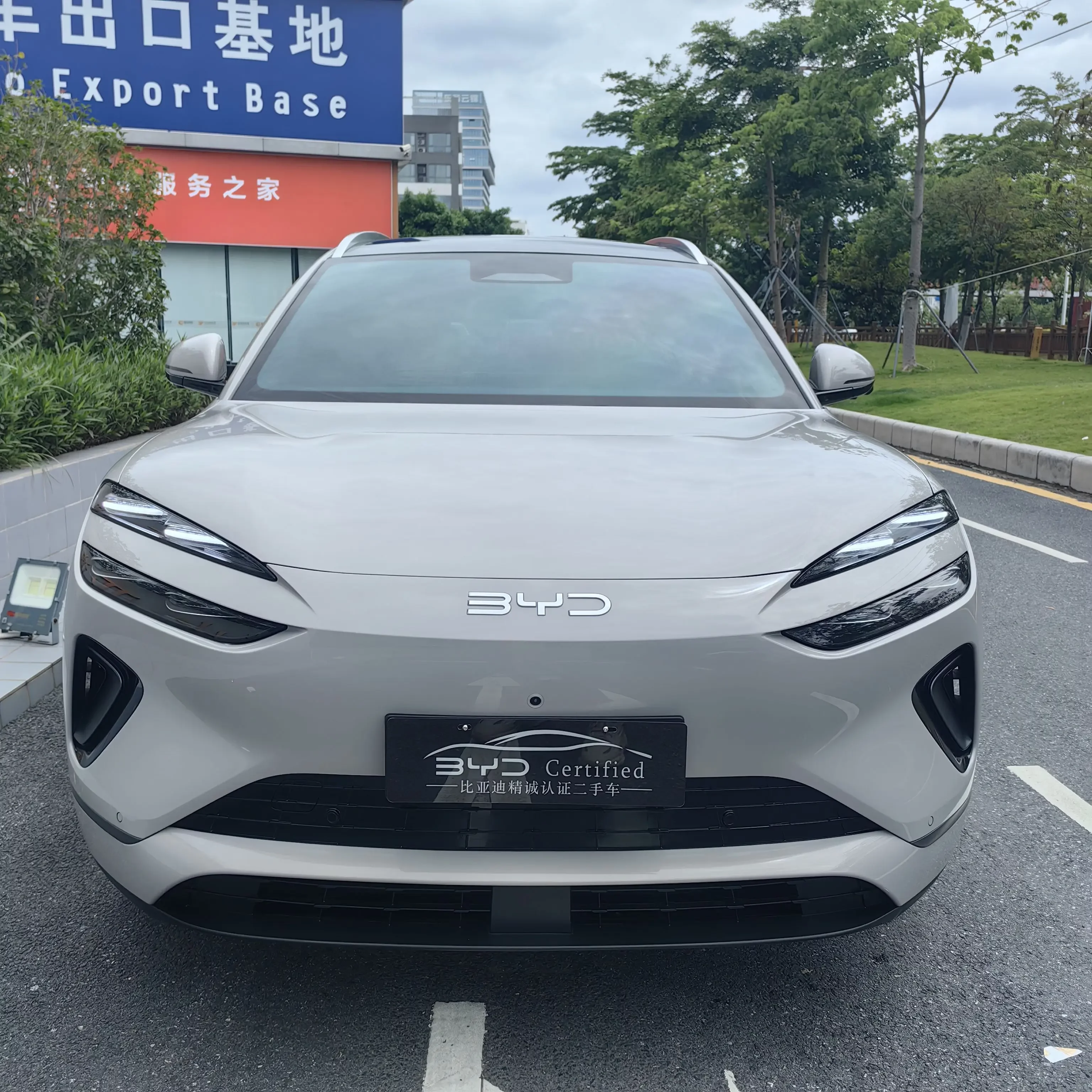BYD Sea Lion 06EV