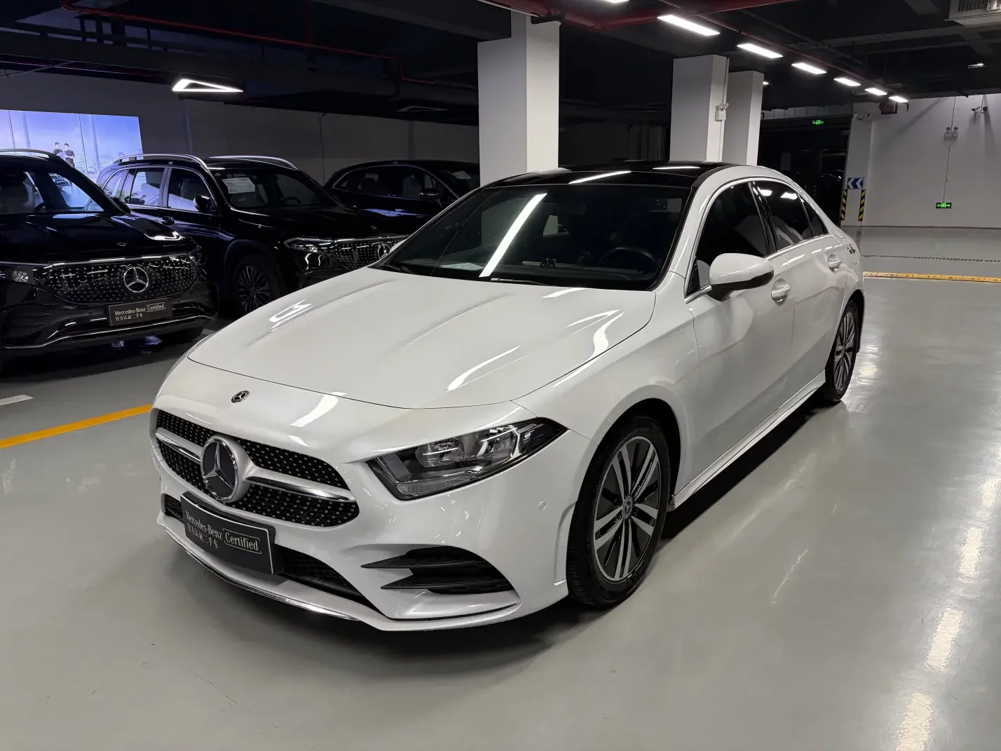 Mercedes-Benz A Class  из Китая