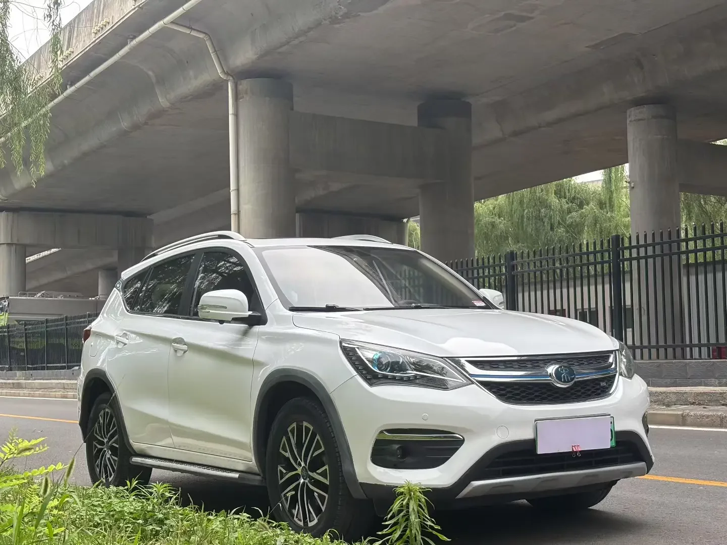 BYD Song DM