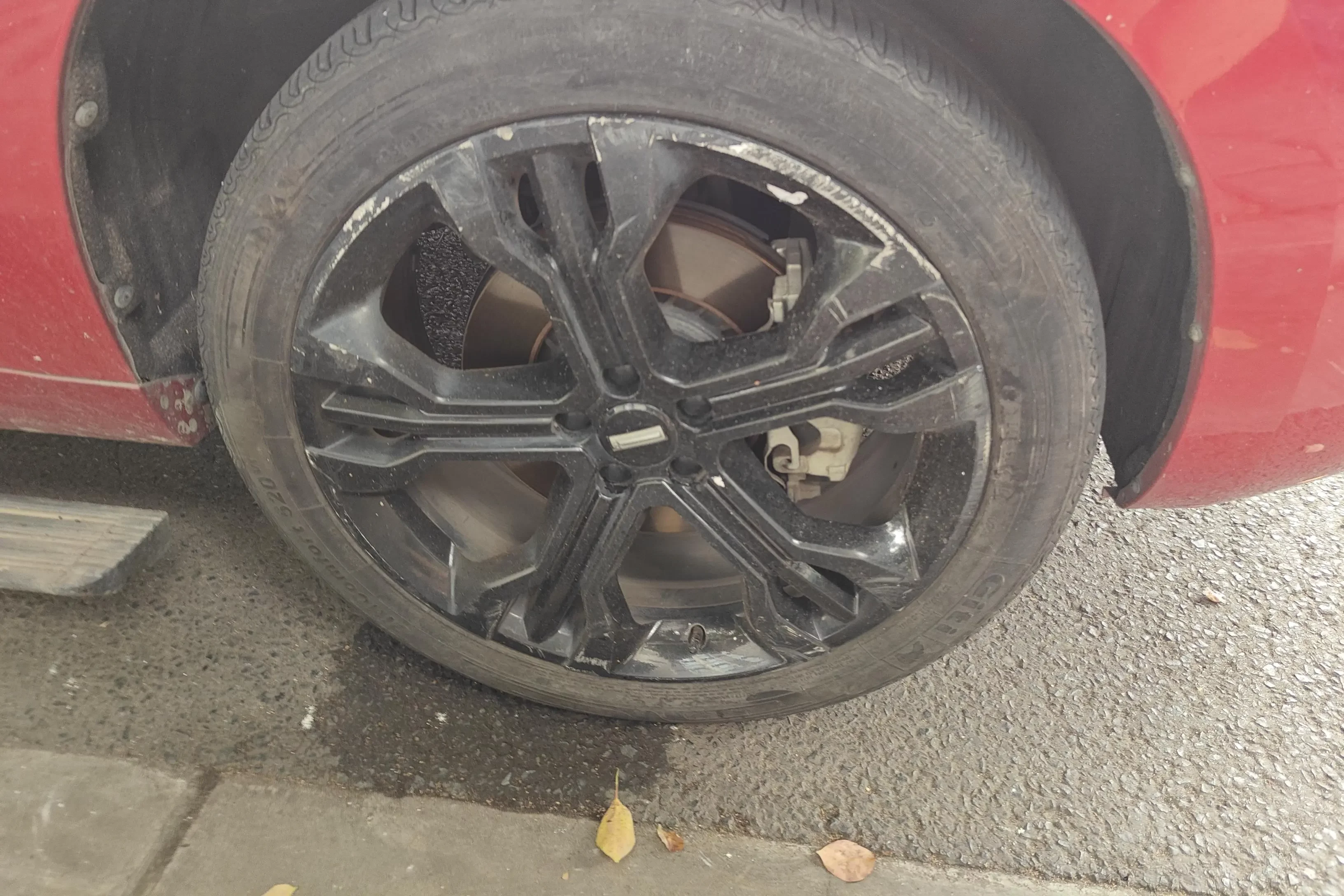 Wey Wei brand VV7