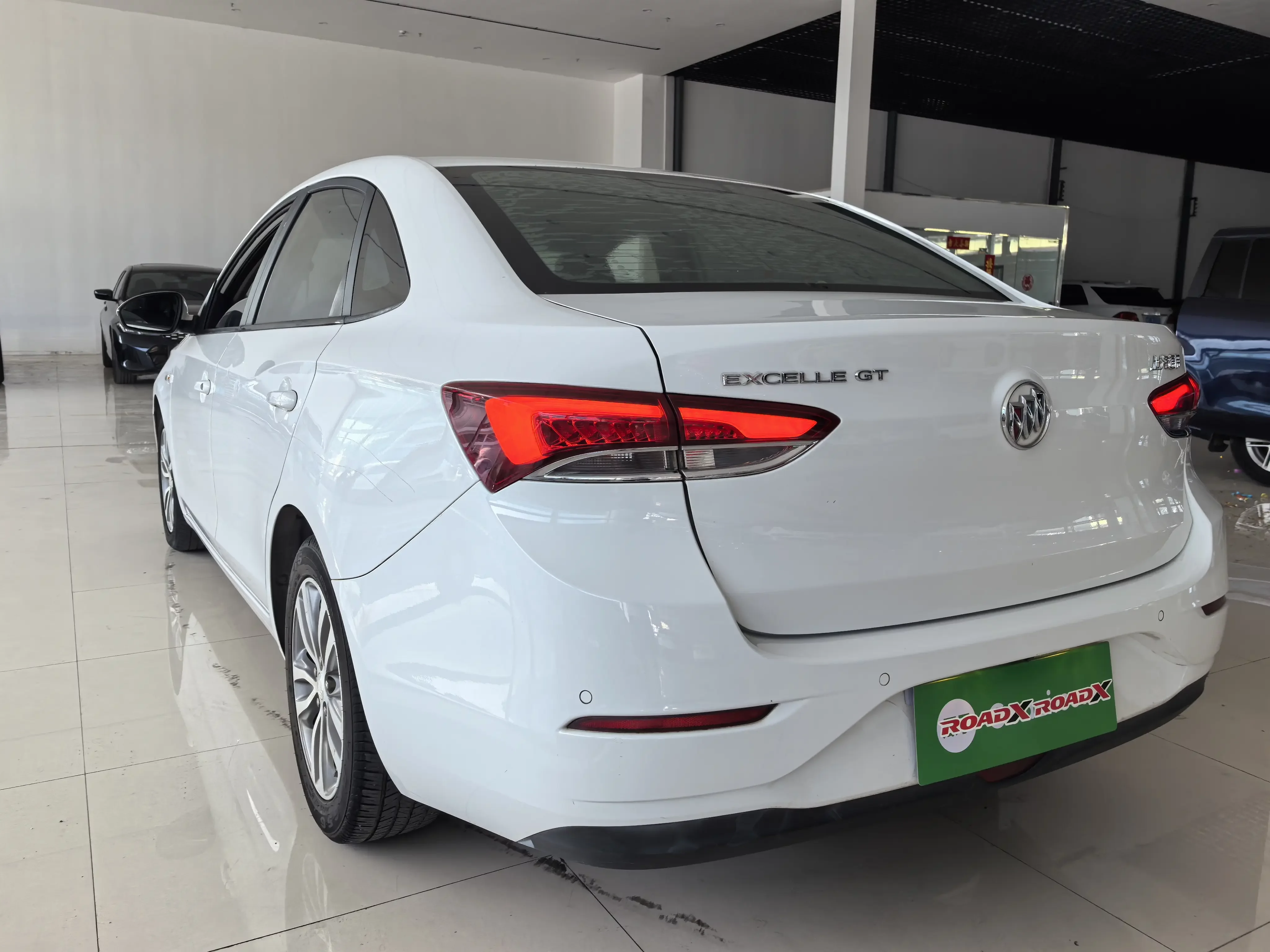 Buick Yinglang