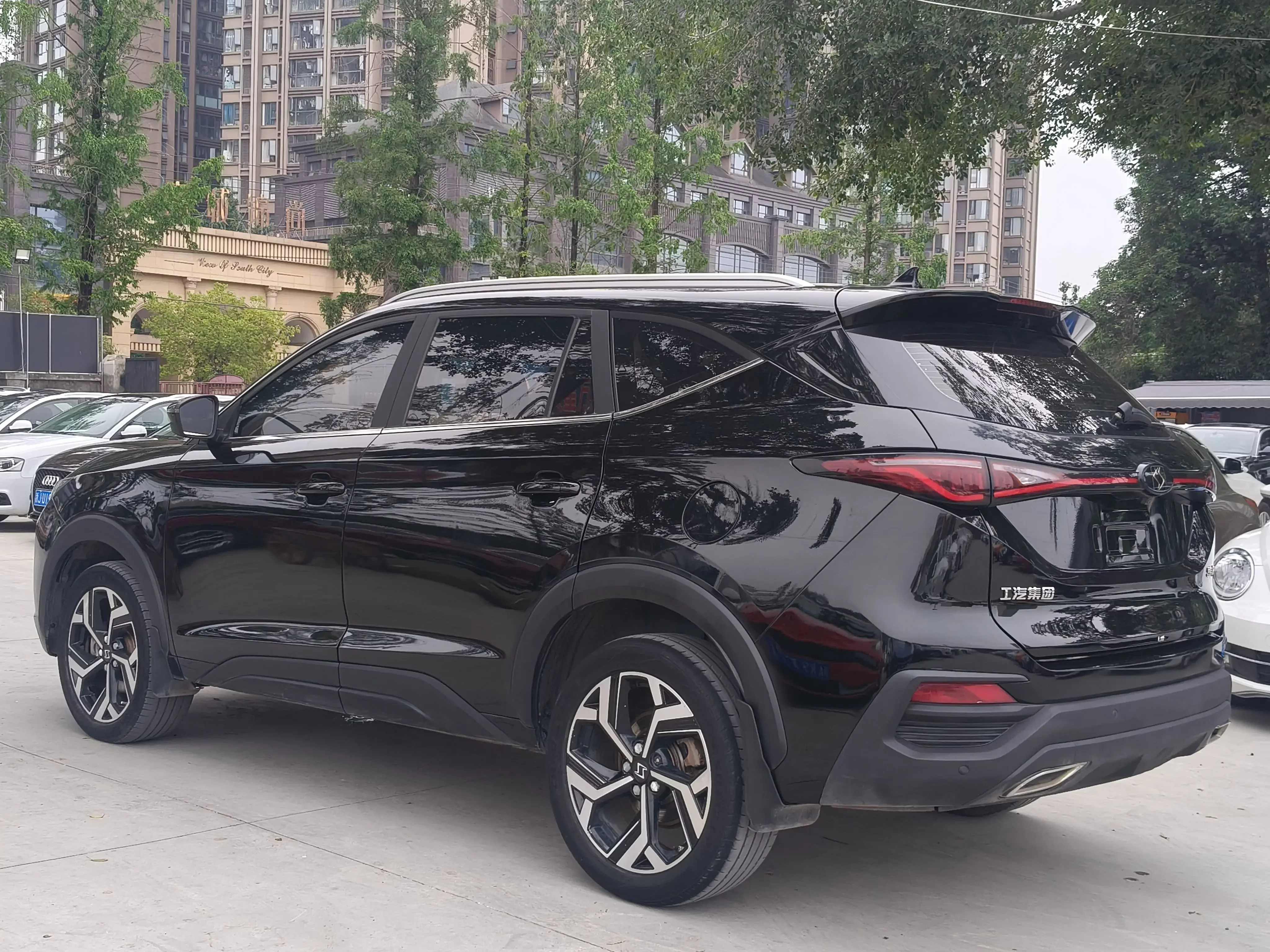 JAC (Sihao) Sihao X8