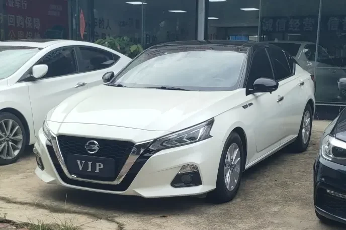 Nissan Altima (Teana)  из Китая