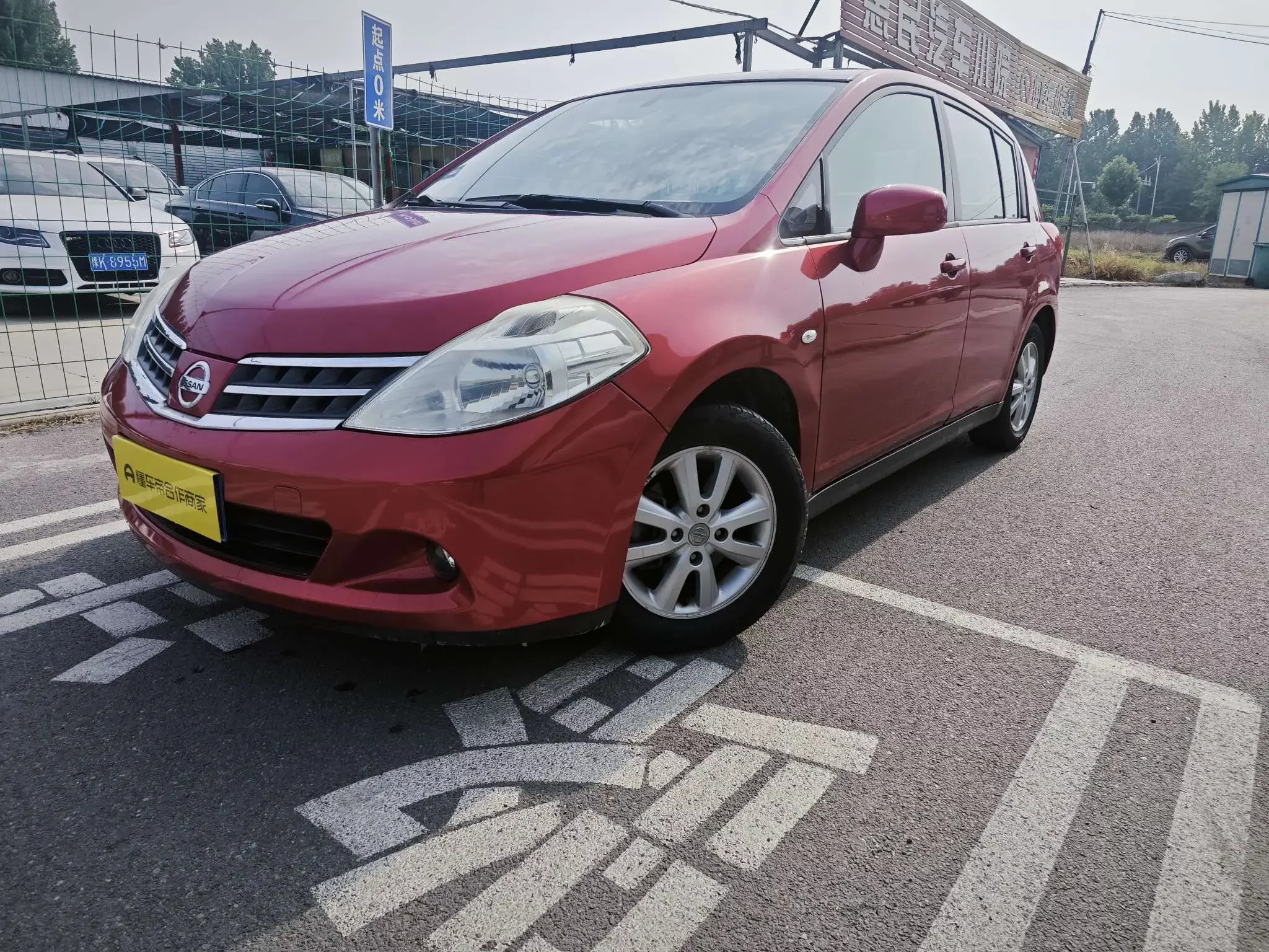 Nissan Tiida