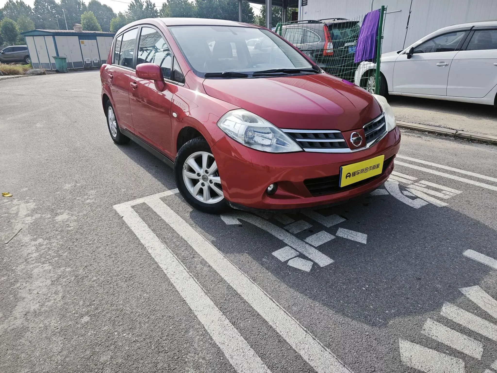 Nissan Tiida