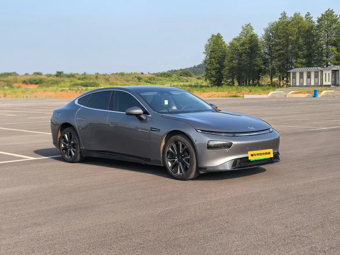 Xpeng P7