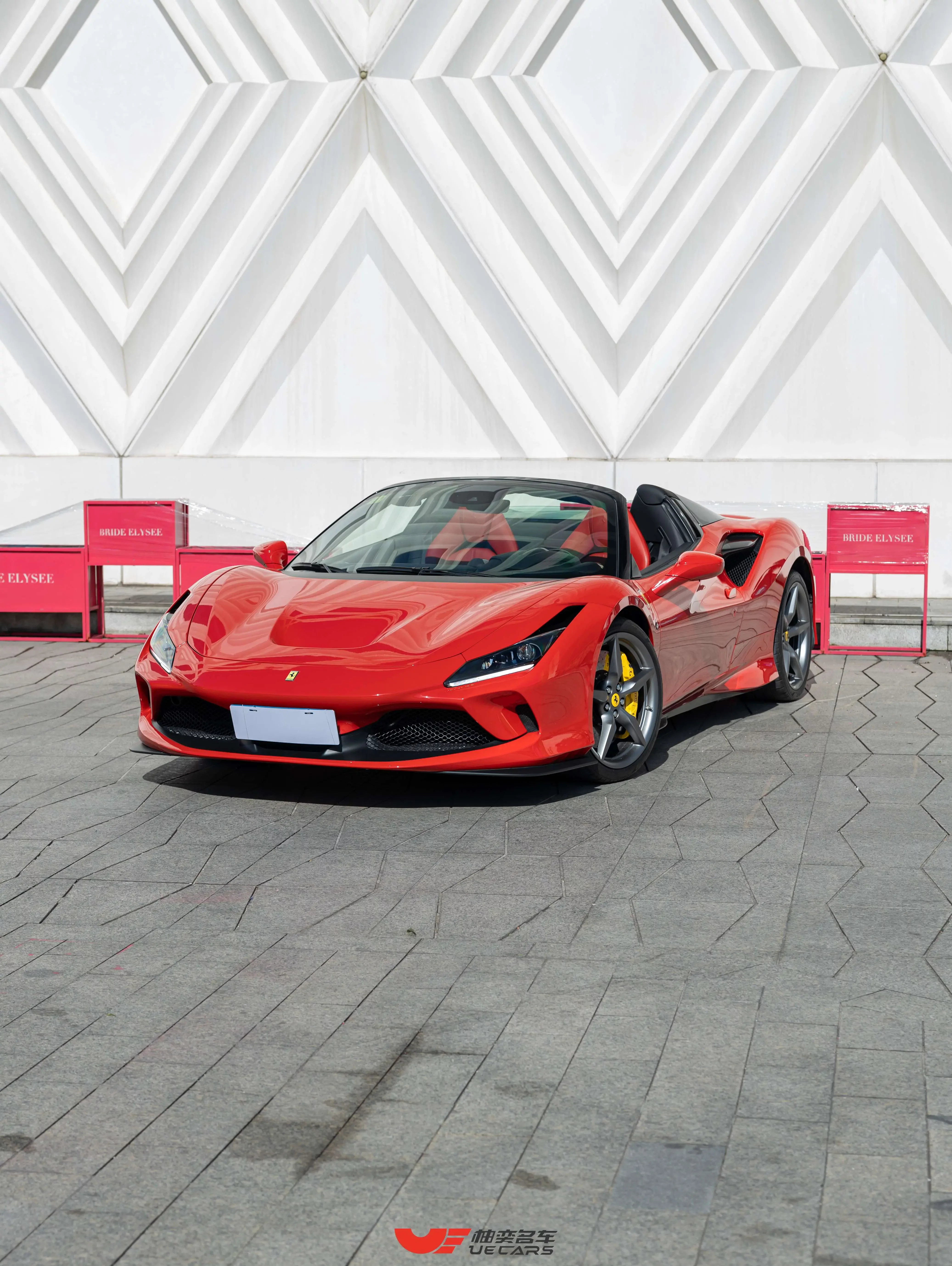 Ferrari F8
