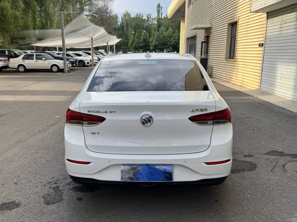 Buick Yinglang