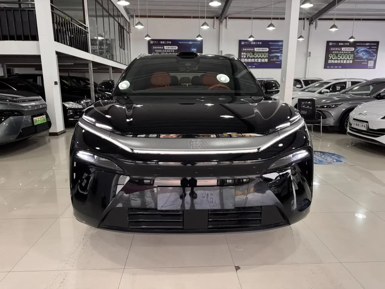 BYD Tang L EV
