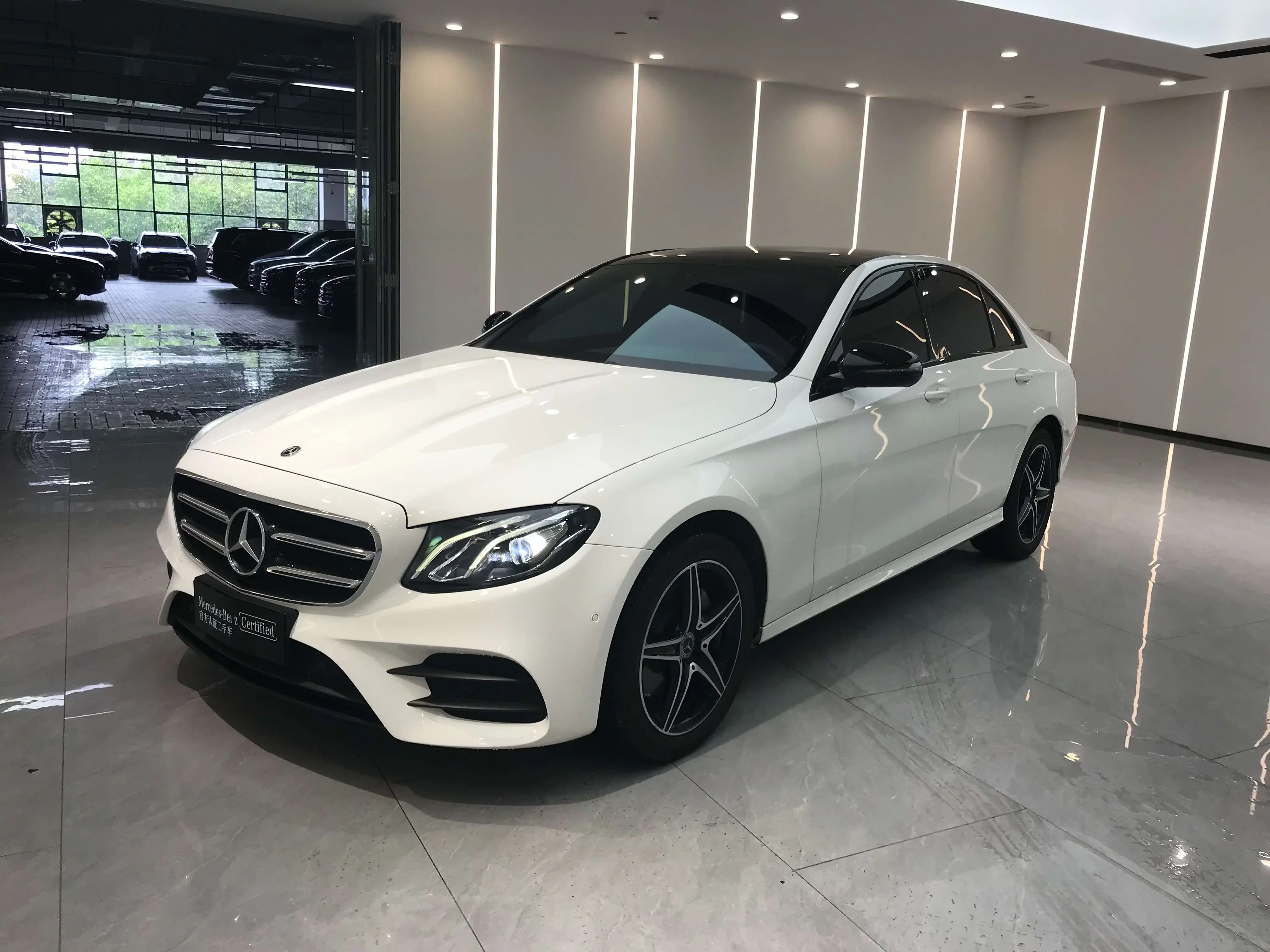 Mercedes-Benz E-Class  из Китая