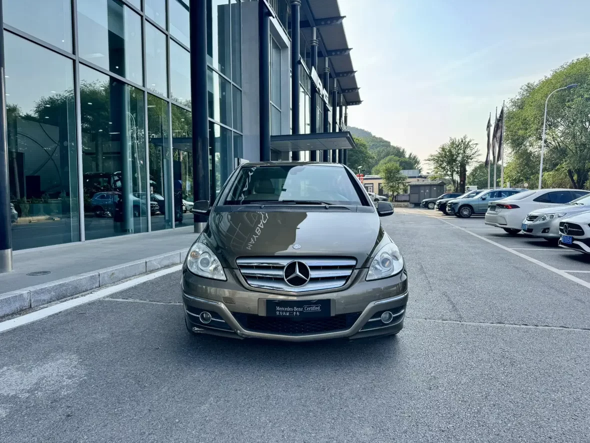 Mercedes-Benz B Class