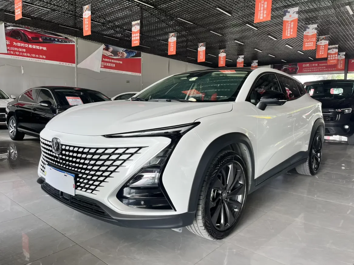 Changan UNI-T  из Китая