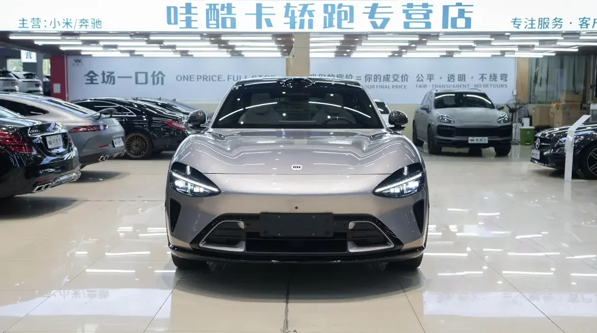 Xiaomi car Xiaomi YU7  из Китая