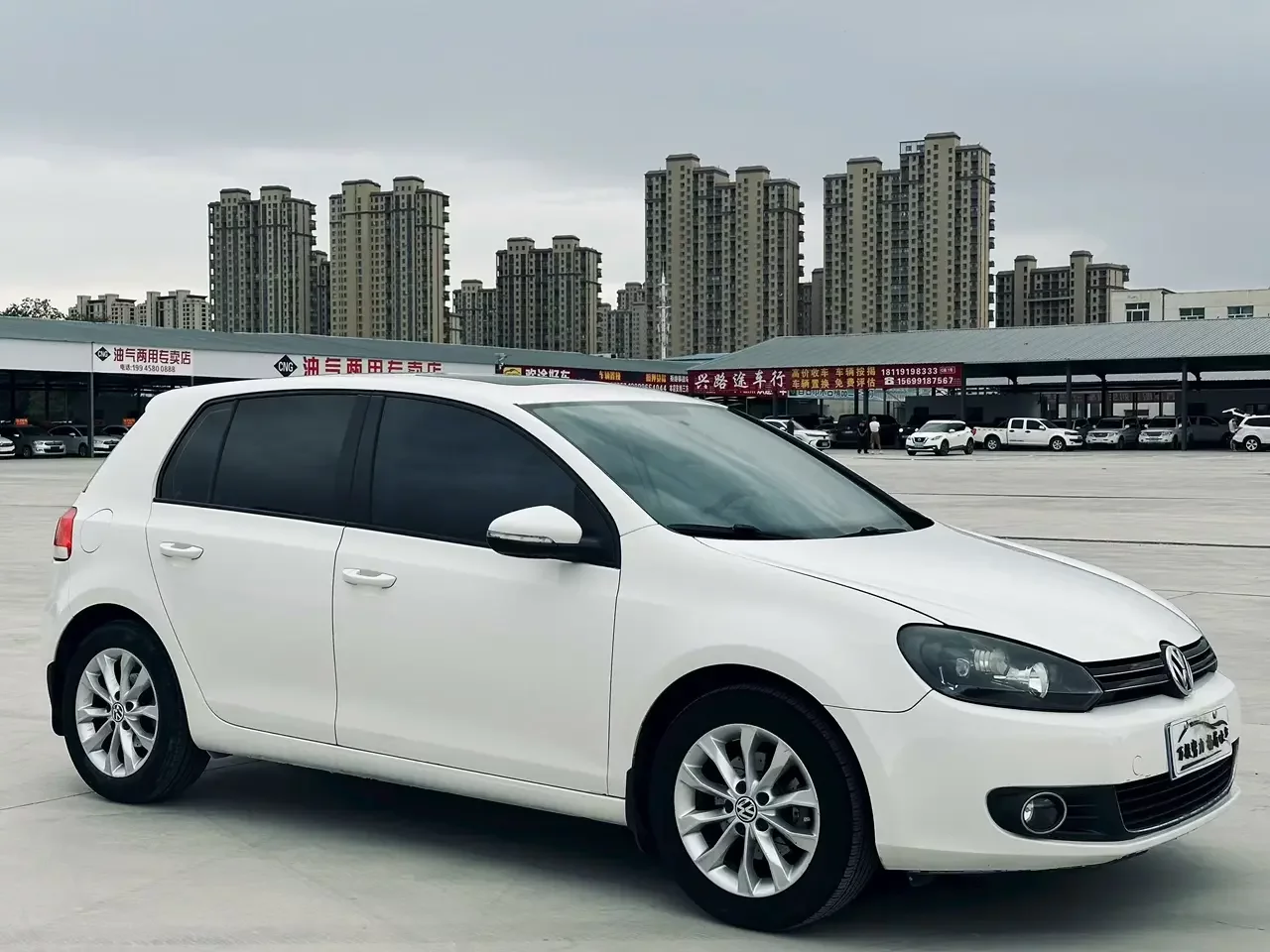 Volkswagen golf