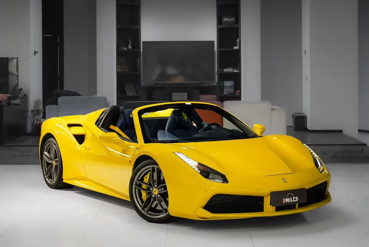 Ferrari 488