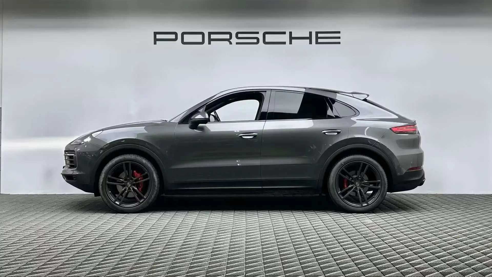 Porsche Cayenne Coupe