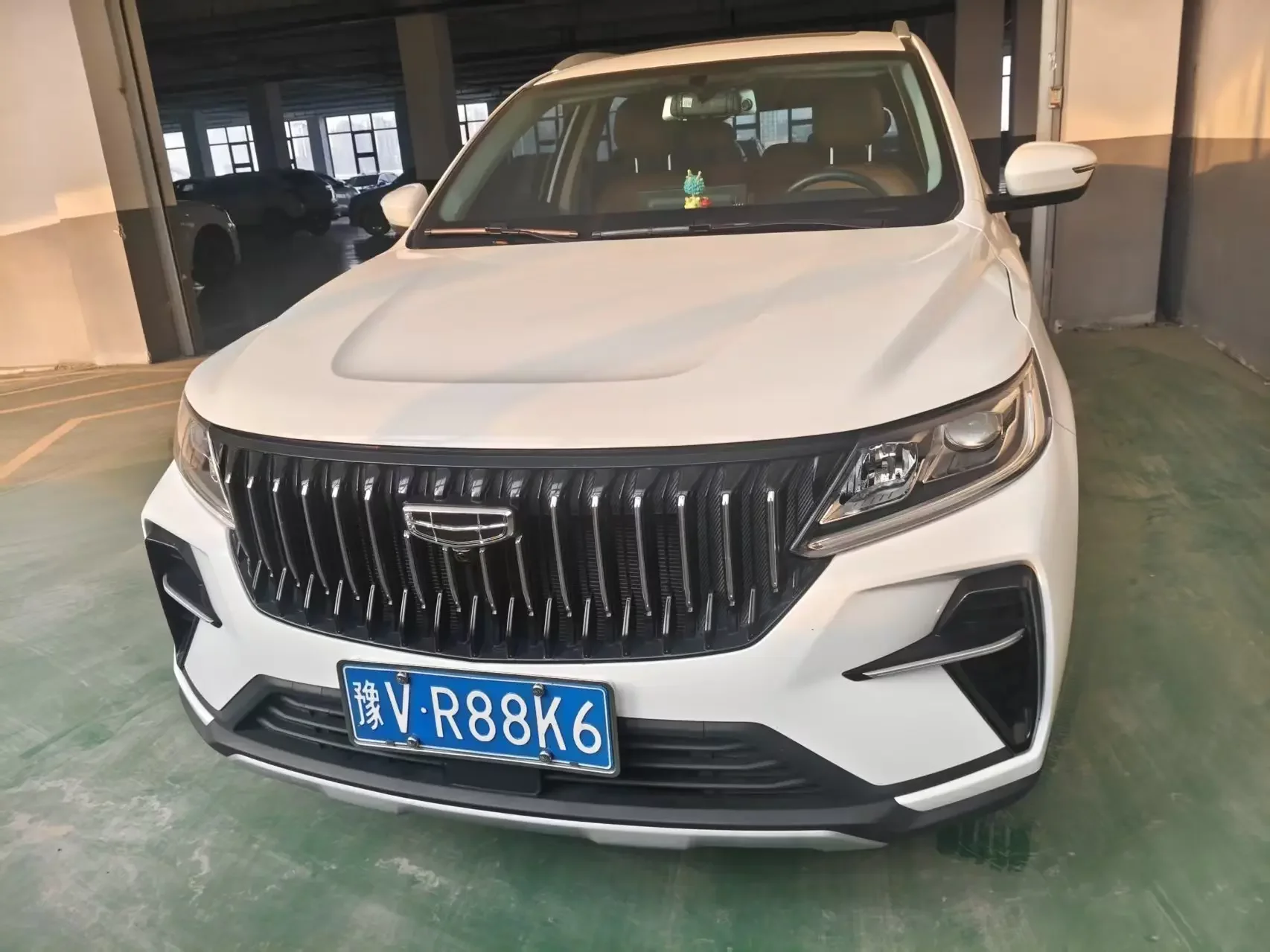 Geely Vision X6