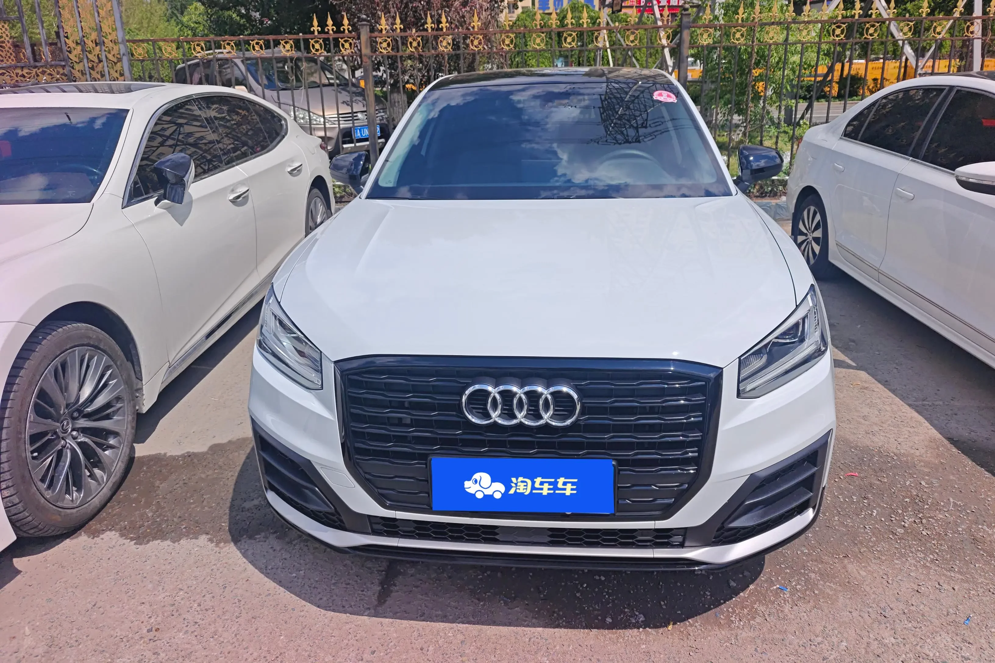 Audi Q2L