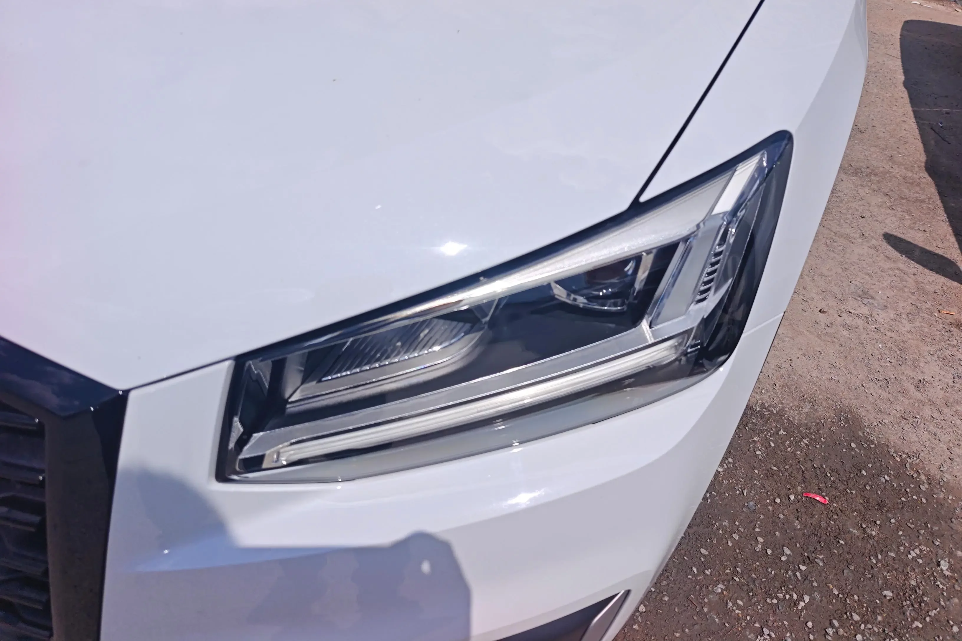 Audi Q2L