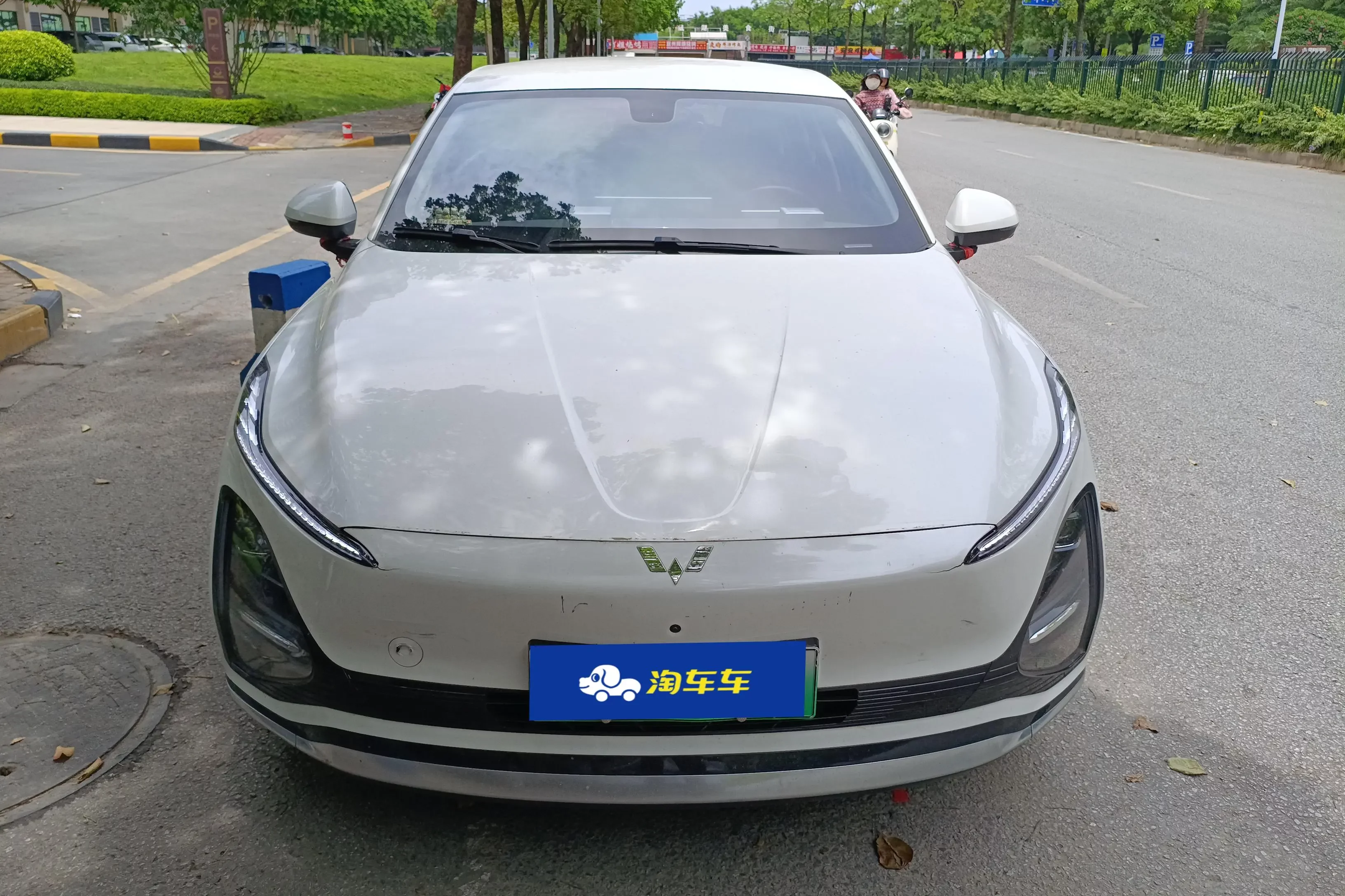 Wuling Starlight EV