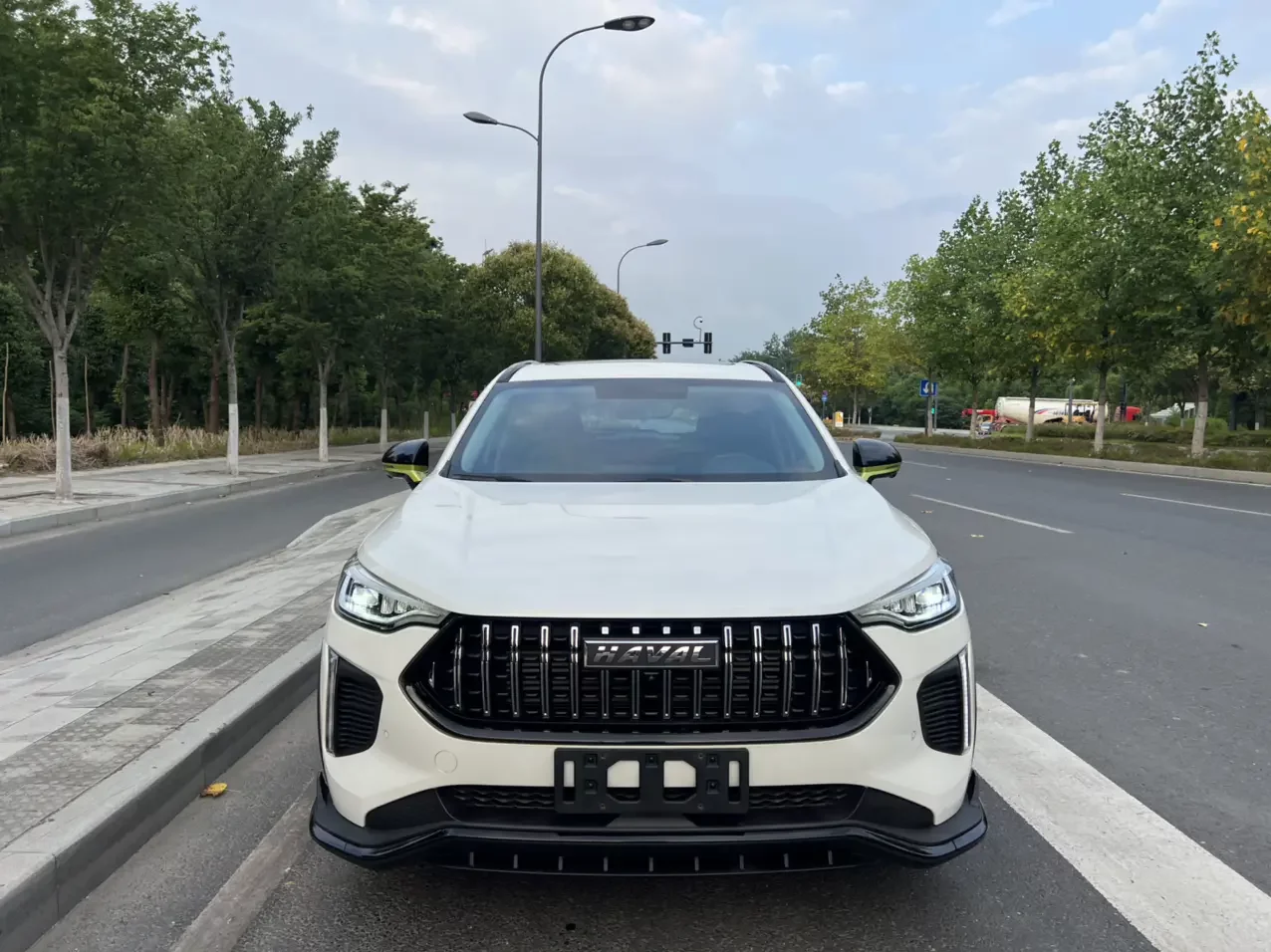 Haval Harvard Red Rabbit