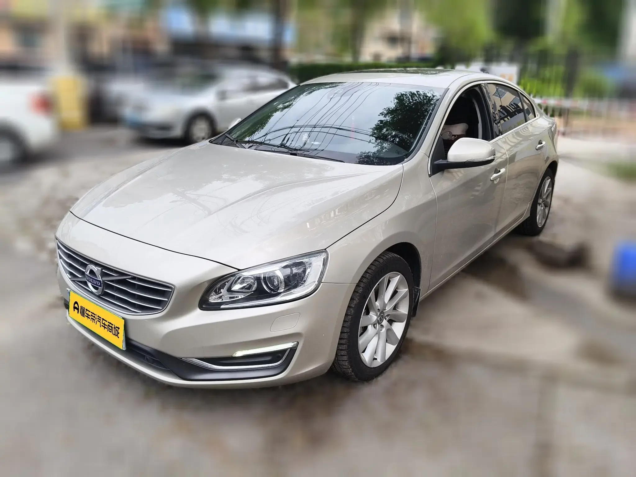 Volvo S60